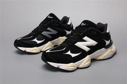 Baskets unisex New Balance 9060 noir blanc