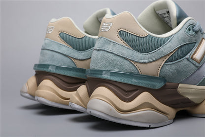 Baskets unisexes New Balance 9060 bleues