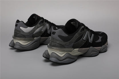 New Balance 9060 -unisex-lenkkarit, mustat