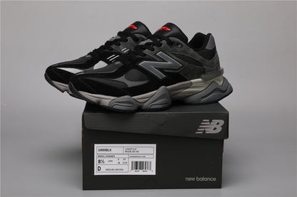 New Balance 9060 -unisex-lenkkarit, mustat